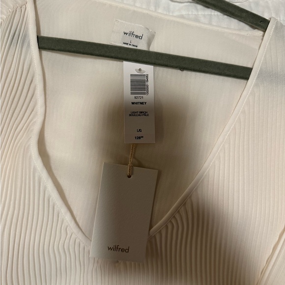 Aritzia: Wilfred NWT Blouse - Picture 3 of 3